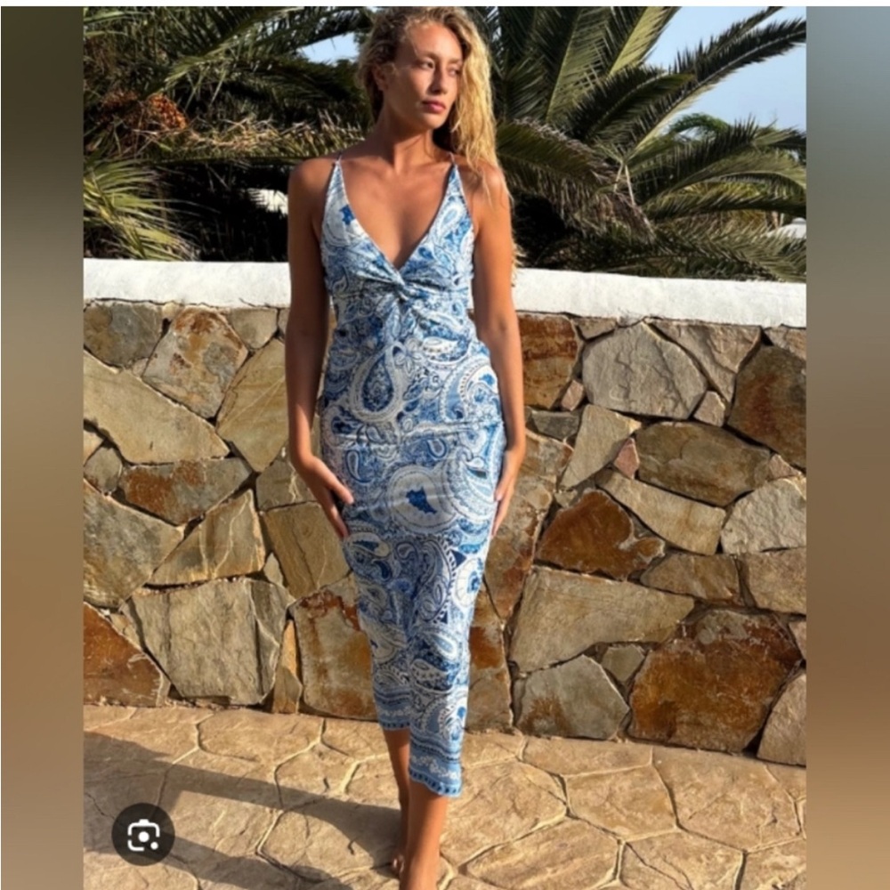 Zara Blue and White Paisley Midi Dress